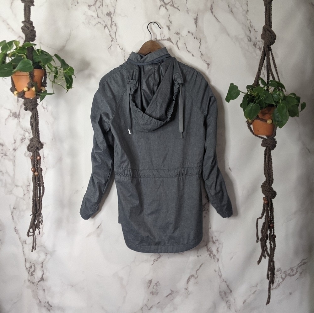 Fabletics Danielle Gray Packable Windbreaker / Ra… - image 6